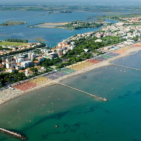 Sweet Hideaway In For Four Guests Apartament Grado